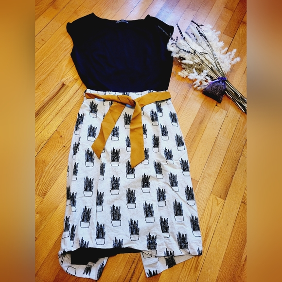 Cokluch Onzuka Straight Black, Cream Printed Sustainable Midi Dress, XS. HP! - Picture 4 of 13